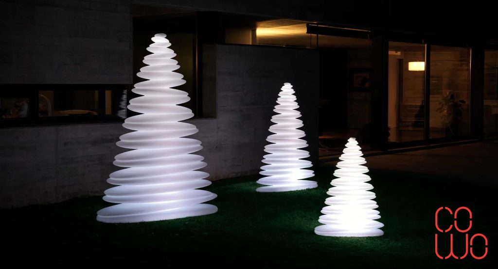 Vondom Chrismy contemporary Christmas tree lamps